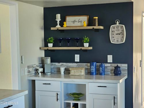 9834 W Emberwood Dr, Sun City, AZ, 85351-3242 | Card Image