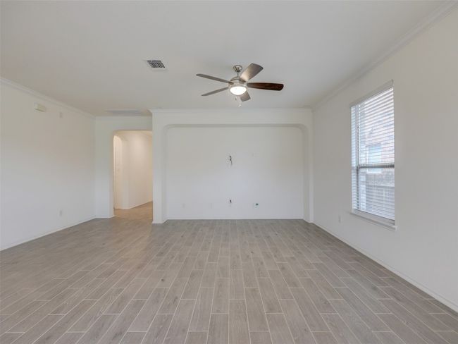 Wood look Tile flooring gives you easy maintenance | Image 19