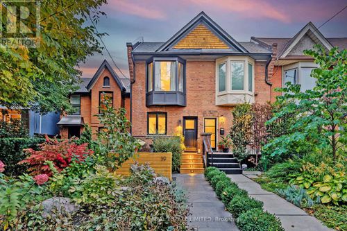 59 Arundel Ave, Toronto, ON, M4K3A3 | Card Image