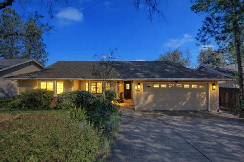 11514 Madrone Ct, Auburn, CA, 95602-8381 | Card Image