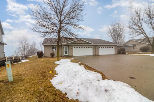 545 4th Circle Drive Se, Lonsdale, MN, 55046 | Card Image