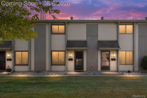 2547 Samoset Rd, Royal Oak, MI, 48073-1766 | Card Image