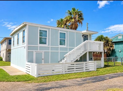 414 Murex St, Freeport, TX, 77541-9553 | Card Image
