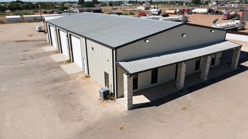 10916 E Cottonwood Rd, Gardendale, TX, 79758-4917 | Card Image