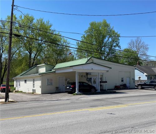 601 E Chestnut St, Corydon, IN, 47112-1300 | Card Image