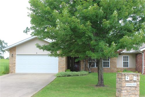 9 Peachtree Cir, Holiday Island, AR, 72631-9398 | Card Image