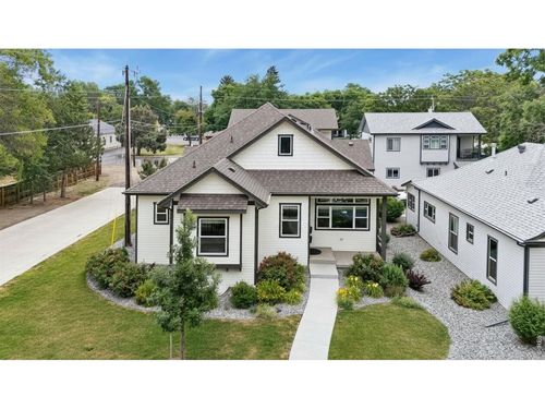 1060 Cleveland Ave, Loveland, CO, 80537 | Card Image