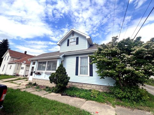 15 N Holman St, Peru, IN, 46970-1812 | Card Image