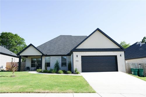 741 Sw Harbin Ave, Bentonville, AR, 72713 | Card Image