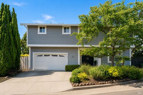 13 Sutro Ct, Novato, CA, 94947-2809 | Card Image