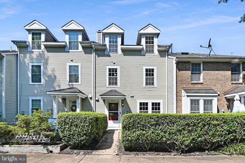 5939 Havener House Way, CENTREVILLE, VA, 20120-3208 | Card Image