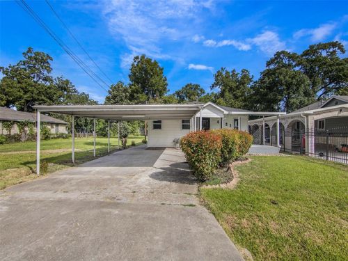 4221 E Toliver St, Houston, TX, 77016-6240 | Card Image