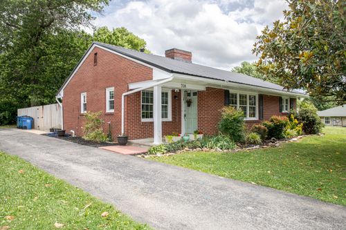 708 N Maple Ave, Danville, KY, 40422-1147 | Card Image