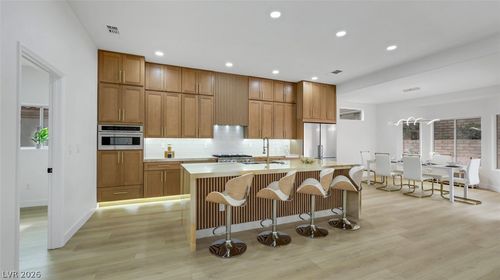 3013 Abercorn Dr, Las Vegas, NV, 89134-7443 | Card Image