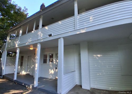 215 Maple Ave, Kerhonkson, NY, 12446-3637 | Card Image