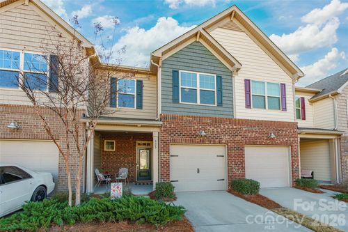 525 Common Raven Ct, Fort Mill, SC, 29715-1301 | Card Image