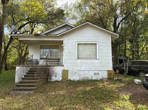 109 Hillside Dr, Chickasaw, AL, 36611-1253 | Card Image