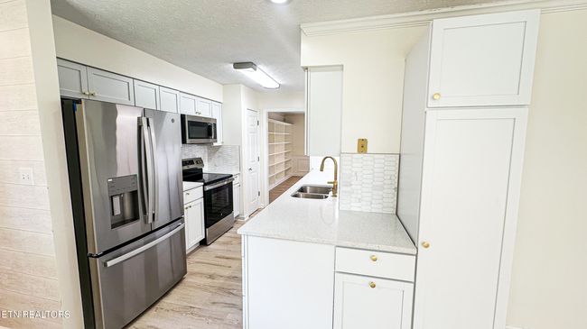 3901 S Lake Blvd, House other with 4 bedrooms, 4 bathrooms and null parking in Knoxville TN | Image 5