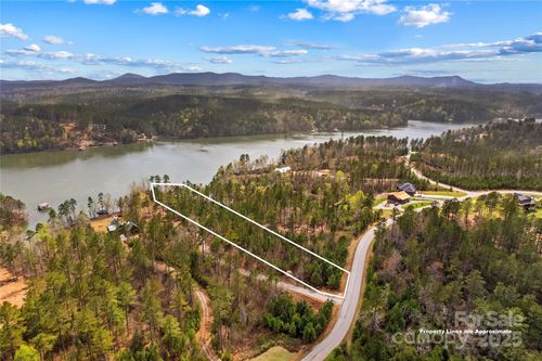 49-000 Waters Edge Dr, Granite Falls, NC, 28630 | Card Image