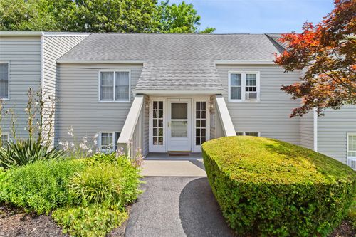 103 Holly Stream Ct, Brewster, NY, 10509-2638 | Card Image