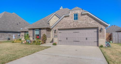 819 Abita Chase, Bossier City, LA, 71111-6435 | Card Image