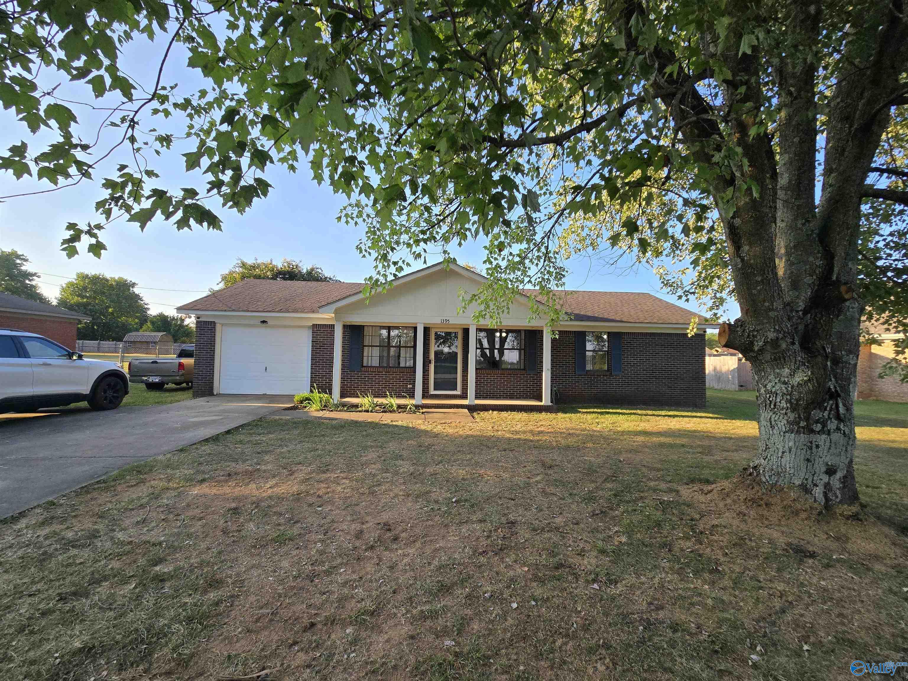 Elkwood Section Rd, Hazel Green, AL 35750