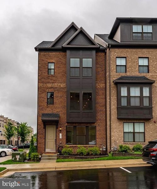 7282 Nittany Ln, ALEXANDRIA, VA, 22306-2372 | Card Image