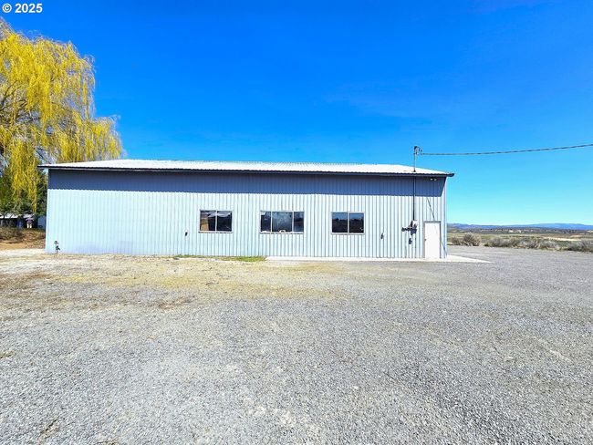 401 Main St, House other with 3 bedrooms, 2 bathrooms and 1 parking in Unity OR | Image 23