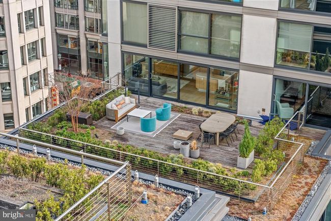 APT-810 - 925 H St Nw, Condo with 2 bedrooms, 3 bathrooms and null parking in WASHINGTON DC | Image 23
