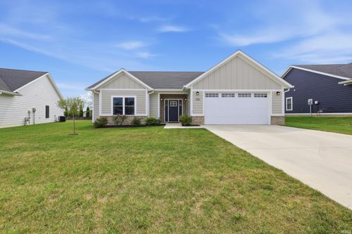 925 Stonehenge Dr, Bedford, IN, 47421-9074 | Card Image