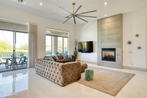 2106 E Beth Dr, Phoenix, AZ, 85042-8149 | Card Image