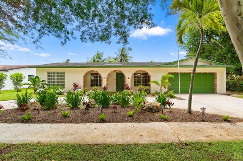 240 Lake Dr, Coconut Creek, FL, 33066-1839 | Card Image