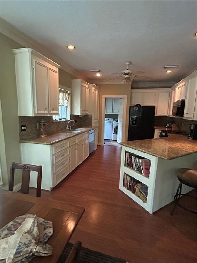 15930 Stagecoach Rd, House other with 3 bedrooms, 2 bathrooms and null parking in Stagecoach TX | Image 29