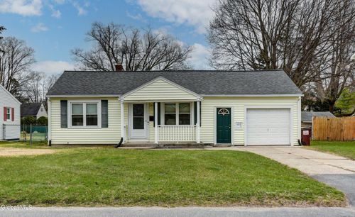 1017 Theodore Rd, Schenectady, NY, 12303-3374 | Card Image