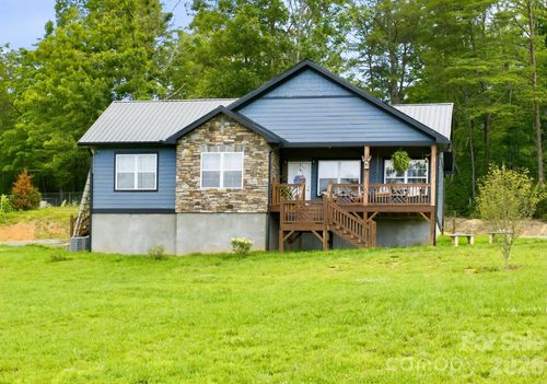 301 Mcginnis Dr, Old Fort, NC, 28762 | Card Image
