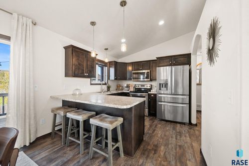 4308 W 93rd St Street, Sioux Falls, SD, 57108 | Card Image