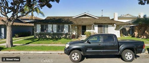 apt-3-7561 Amazon Dr, Huntington Beach, CA, 92647-8651 | Card Image