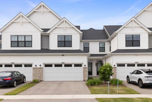 4202 Chelsea Manor Circle, Aurora, IL, 60504 | Card Image
