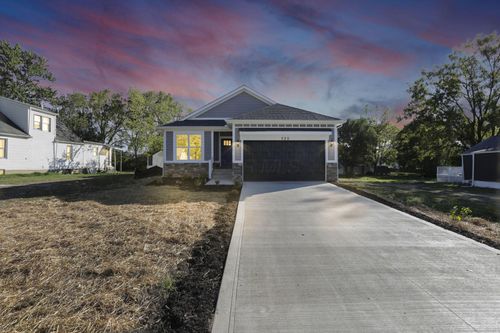 525 Ashwood Rd, Columbus, OH, 43207-4104 | Card Image