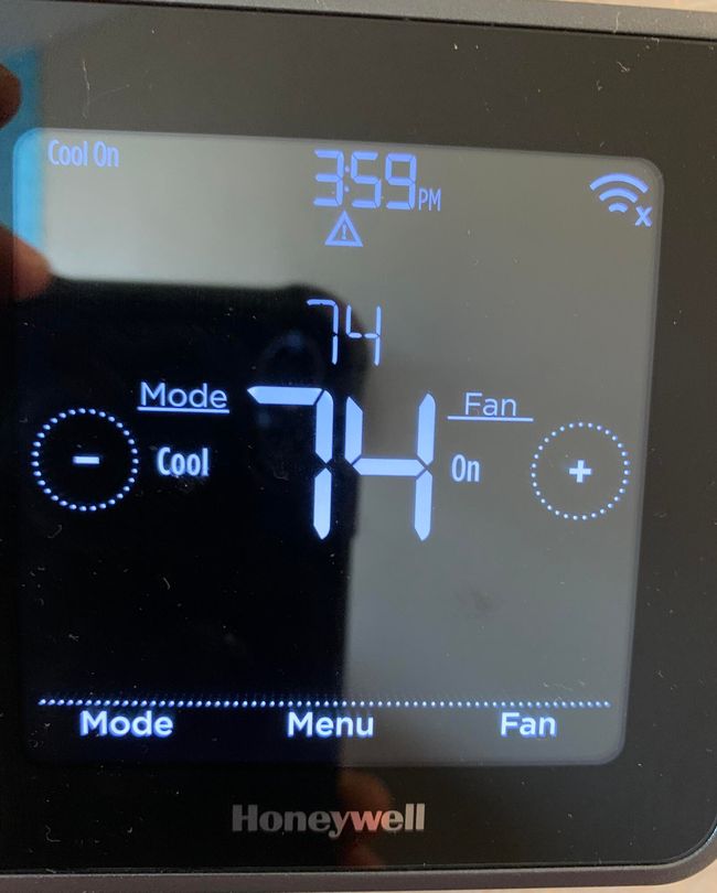 Honeywell programmable thermostat | Image 25
