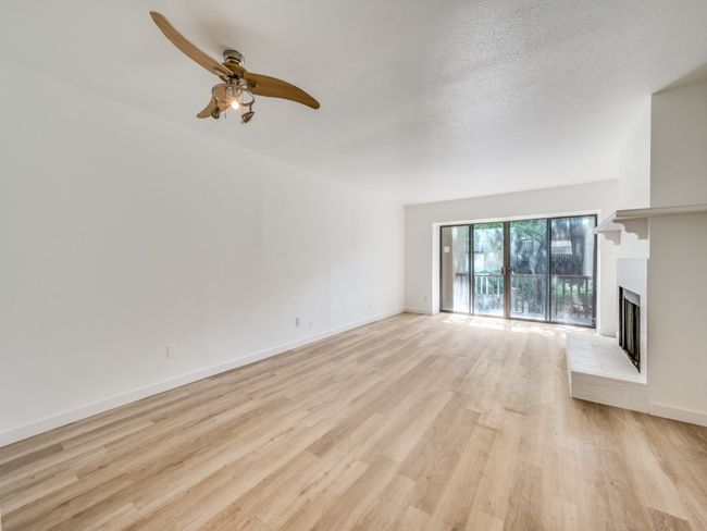 APT-1154 - 4515 N O Connor Rd, Condo with 3 bedrooms, 3 bathrooms and null parking in Irving TX | Image 6