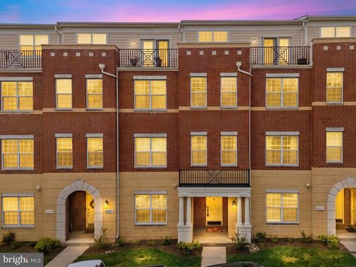 22715 Settlers Trail Ter, BRAMBLETON, VA, 20148-6401 | Card Image