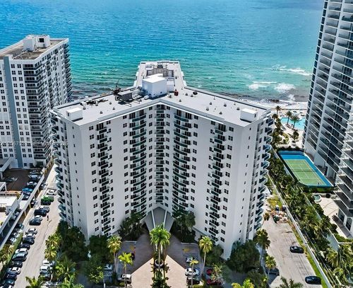 229-3001 S Ocean Dr, Hollywood, FL, 33019-2863 | Card Image