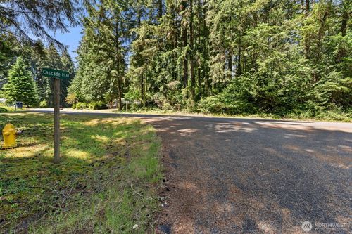 11103 Leschi Cir, Anderson Island, WA, 98303-9651 | Card Image