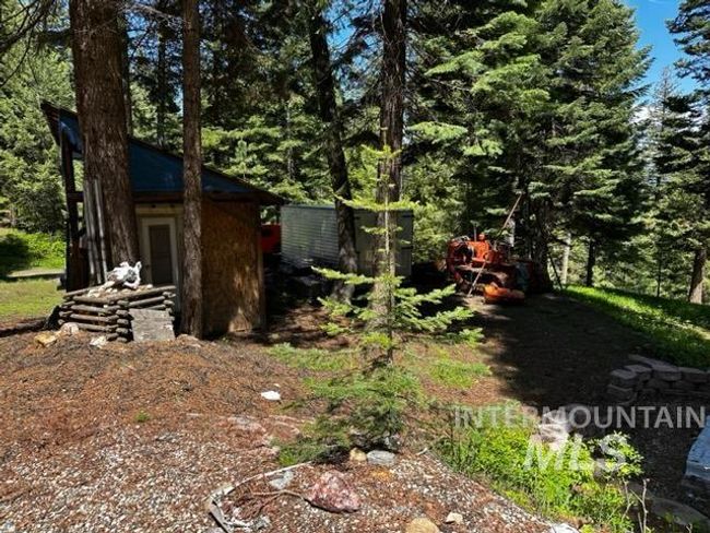 86 Valgem Rd, Home with 2 bedrooms, 1 bathrooms and null parking in Cascade ID | Image 18