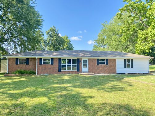 1009 Due West Cir, Lafayette, TN, 37083-1912 | Card Image