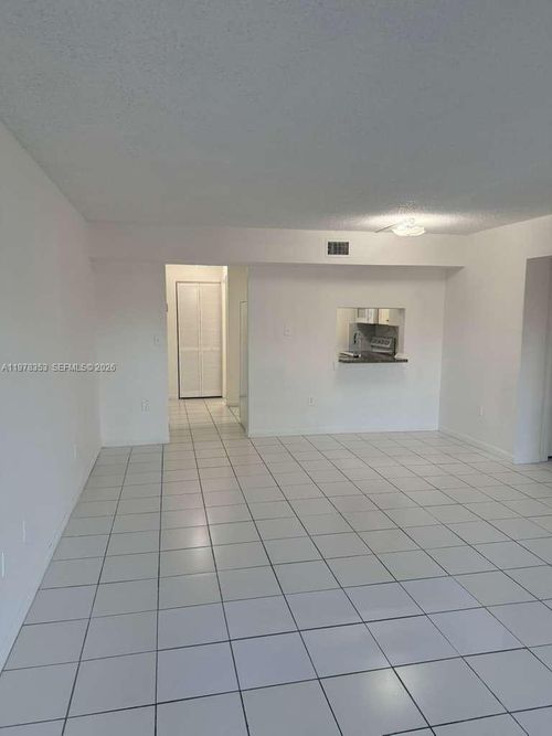 b-101-271 Nw 177th St, Miami Gardens, FL, 33169-4903 | Card Image