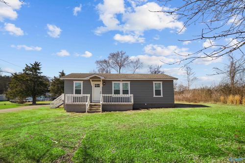 1211 Baltimore Hill Rd Ne, Huntsville, AL, 35810-6440 | Card Image