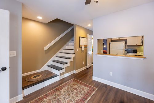 9h-292 Woodhaven Drive, Hartford, VT, 05001 | Card Image