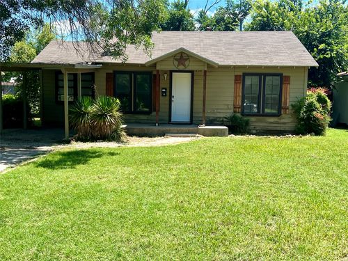 2402 Greenway Dr, Brownwood, TX, 76801-5602 | Card Image